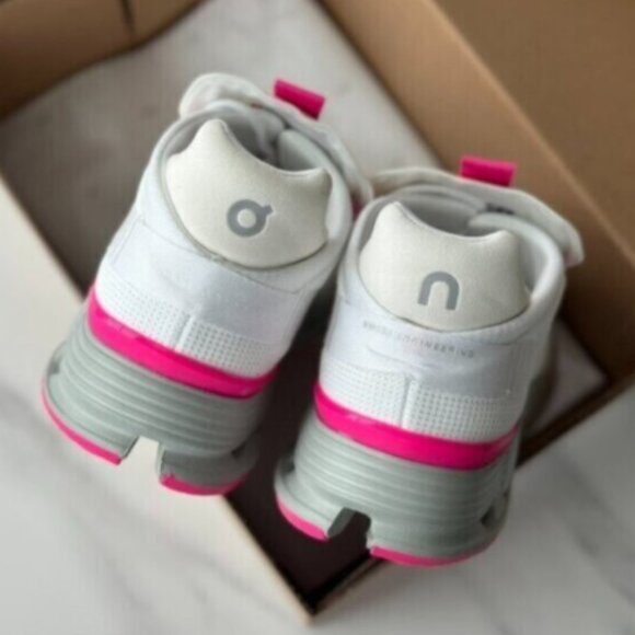 New On Cloud Cloudnova "Barbie" Women Pink Shoes White - Picture 6 of 7